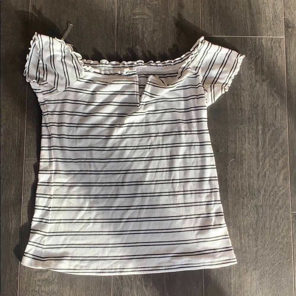Cute off the shoulder top!